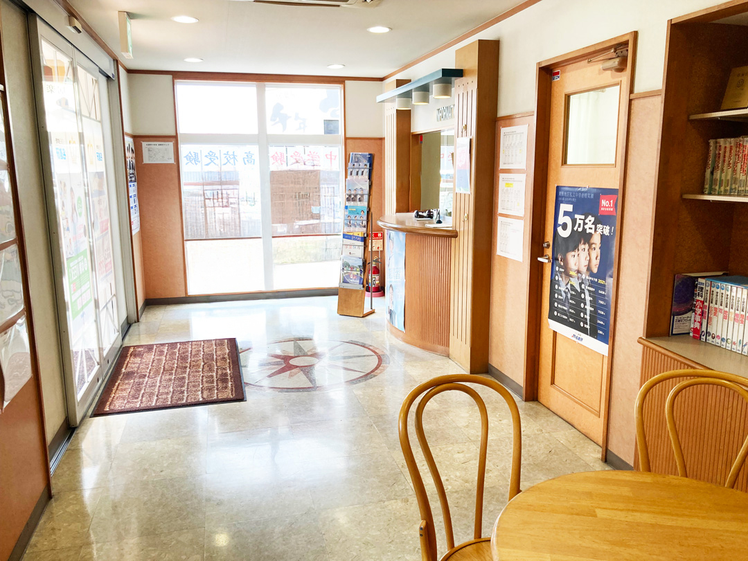 明るくて広々としたエントランス