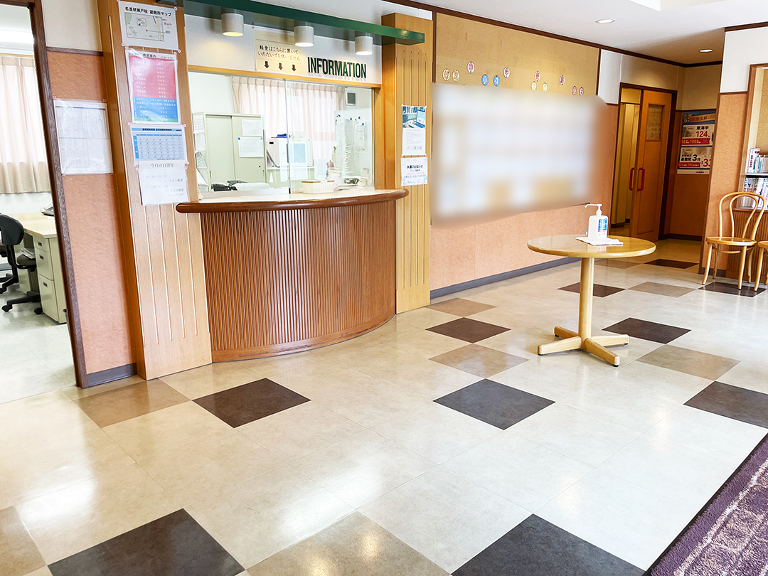 明るくて広いエントランス