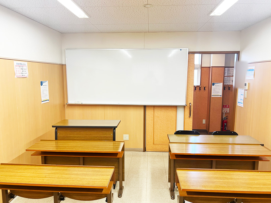 教室では日夜生徒が切磋琢磨しております！